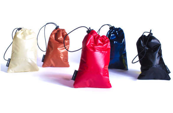 Mini sacchetti morbidi e colorati per riporre i tuoi piccoli oggetti e i tuoi occhiali by Ottica Freddio
