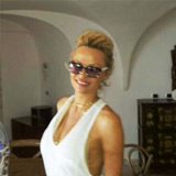 Pamela Anderson indossa gli occhiali Ultralimited, tendenza vip 2016.